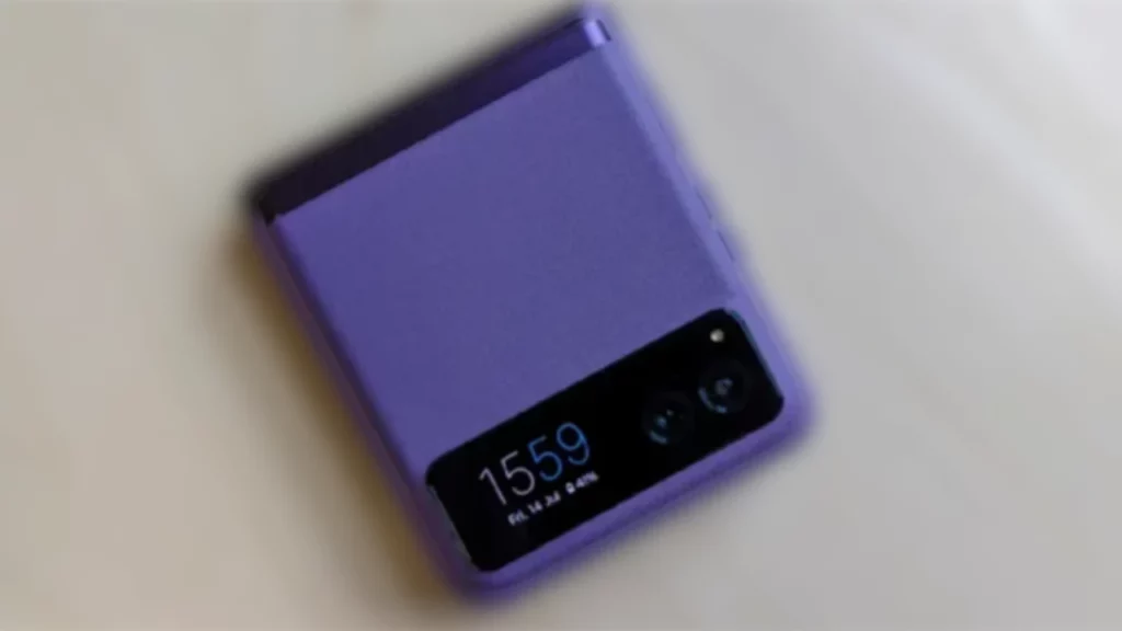 Motorola Razr 40 review: Flip Phone for the Masses